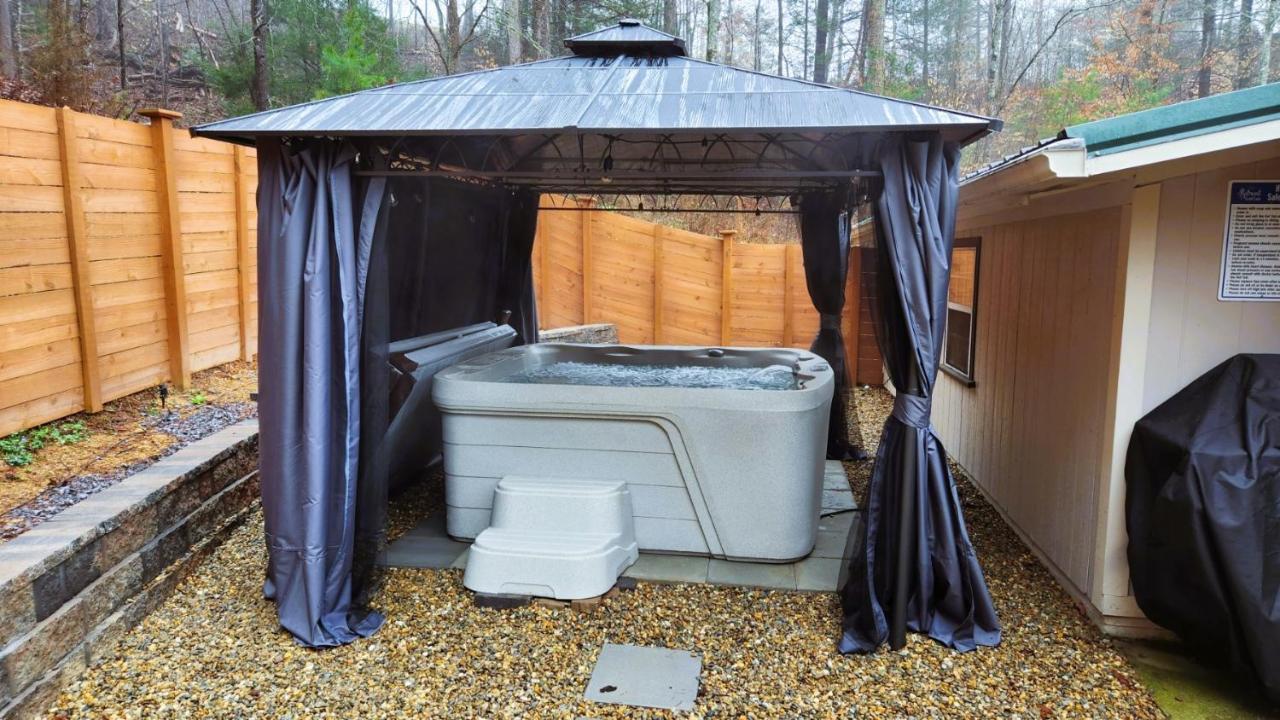 Stay At The Retreat! Gatlinburg-Dollywood 세비어빌 외부 사진
